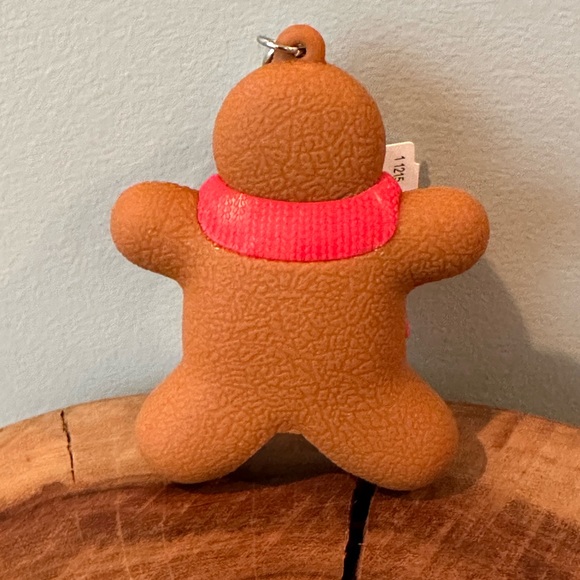 B&BW Gingerbread Man PocketBac Holder - Picture 4 of 5